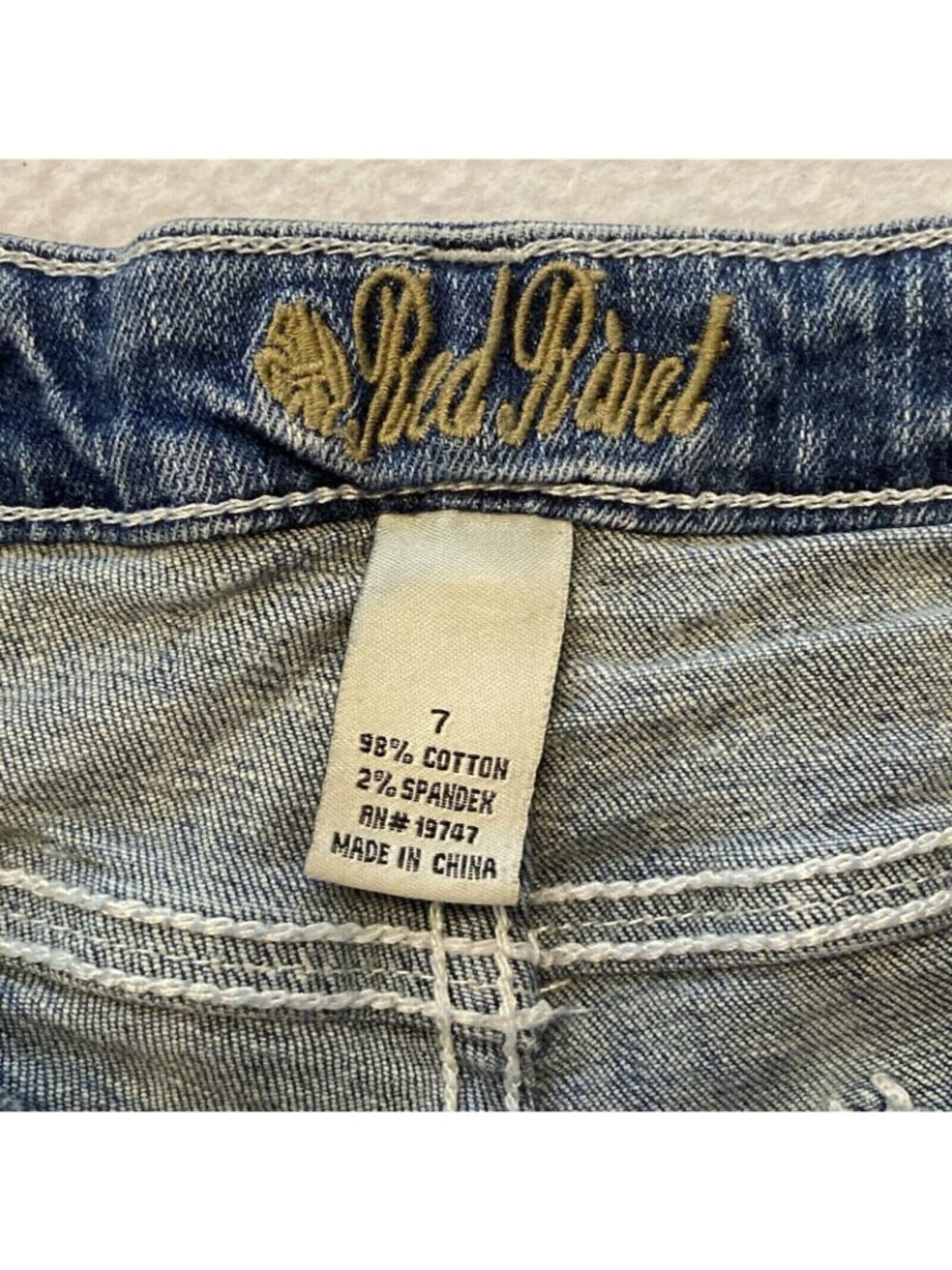 RED RIVET womens Jr Cut off Jeans SHORTS Sz 7 Pockets Embellishments countrycore - Picture 7 of 9